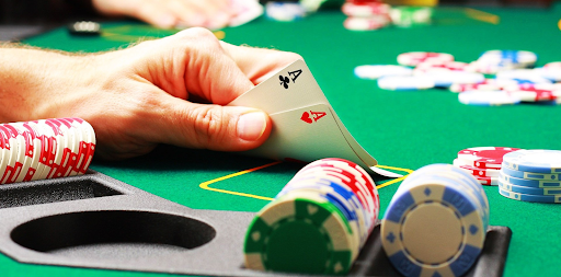Trên thế giới hiện nay, poker là một trò chơi bài được rất nhiều người yêu thích